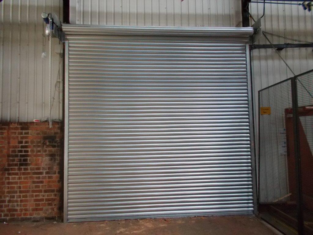 Automated warehouse shutter